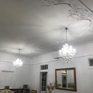 Gorgeous H3 ornamental ceiling with A207 cornice.

See our full range at www.ceilingpanels.com.au 

#ceiling #plaster #interiordesign #renovationproject